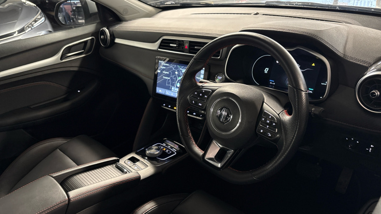 MG ZS 130kW Trophy EV 51kWh 5dr Auto Electric Hatchback